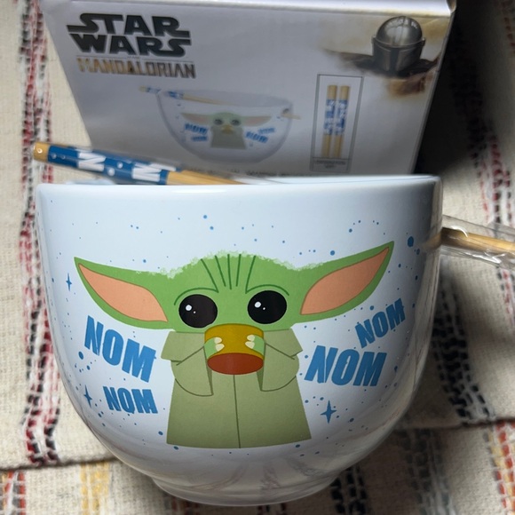 Star Wars Other - 🥢Disney Star Wars The Mandelorian Baby Yoda Grogu Ceramic Bowl with Chopsticks